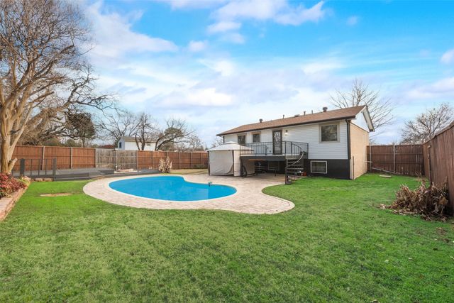 129 Senter Valley Road, Irving, TX 75060