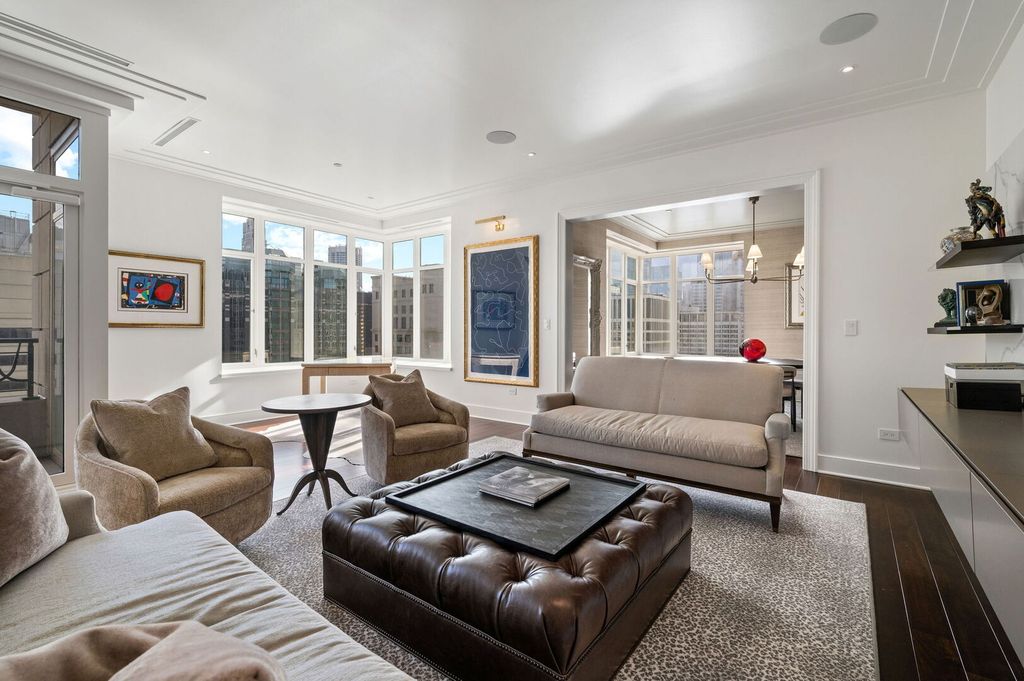 118 E ERIE Street 28F, Chicago, IL 60611 — photo 4