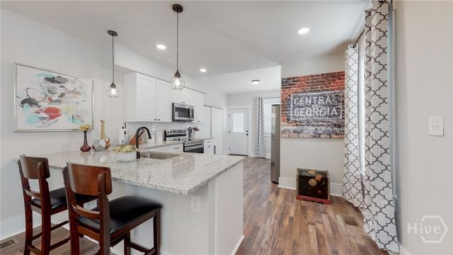 430 Lawton Avenue, Savannah, GA 31404