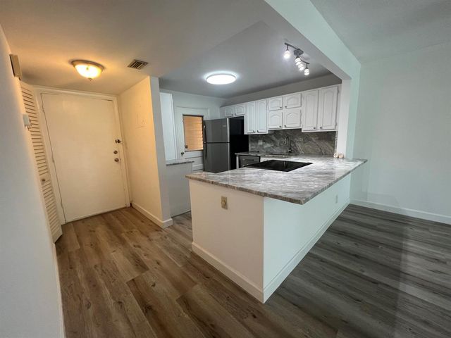 6161 NW 2nd Avenue 114, Boca Raton, FL 33487