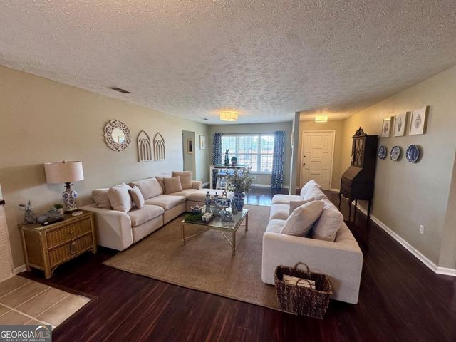 83 Edward Kirkland Road, Hazlehurst, GA 31539