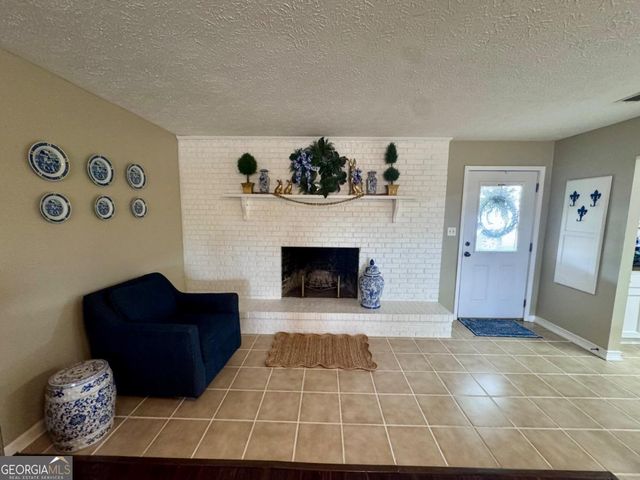 83 Edward Kirkland Road, Hazlehurst, GA 31539