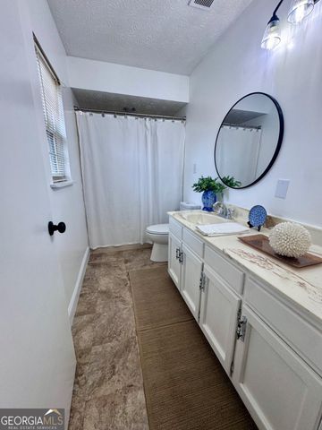 83 Edward Kirkland Road, Hazlehurst, GA 31539