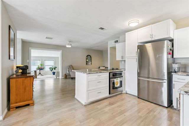 2732 HERTHA AVENUE, Orlando, FL 32826