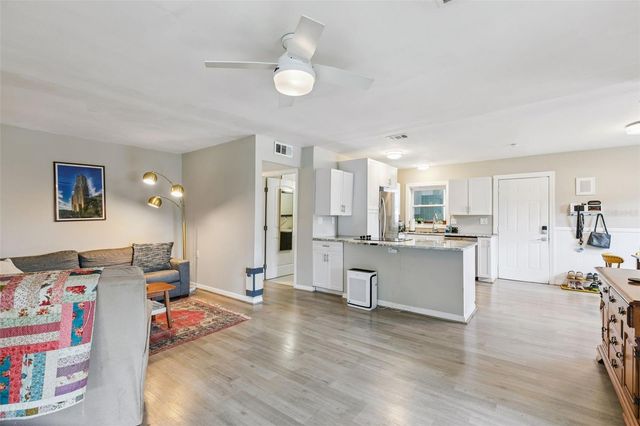 2732 HERTHA AVENUE, Orlando, FL 32826