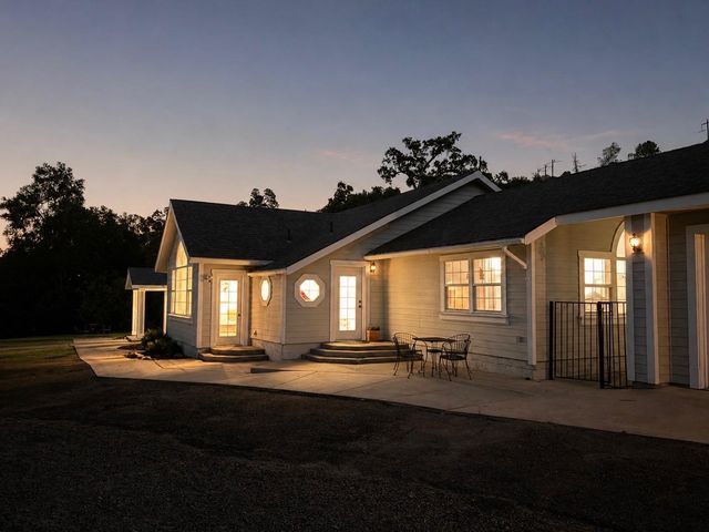 3266 Campbell Cir, Rescue, CA 95672