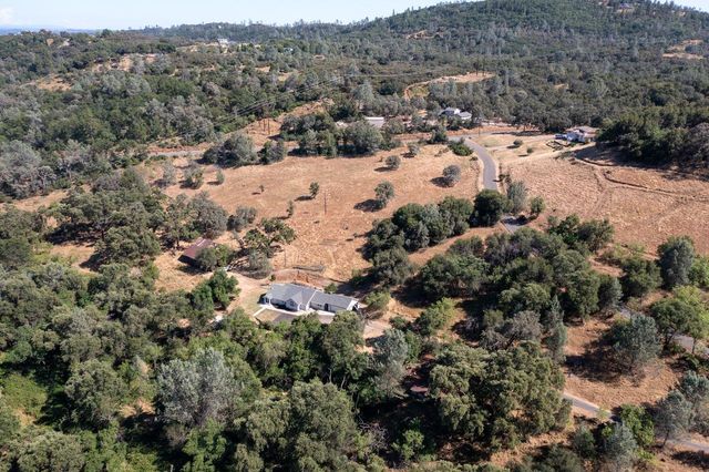 3266 Campbell Cir, Rescue, CA 95672