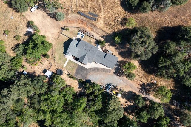 3266 Campbell Cir, Rescue, CA 95672