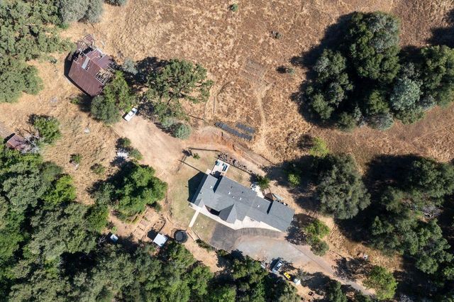 3266 Campbell Cir, Rescue, CA 95672