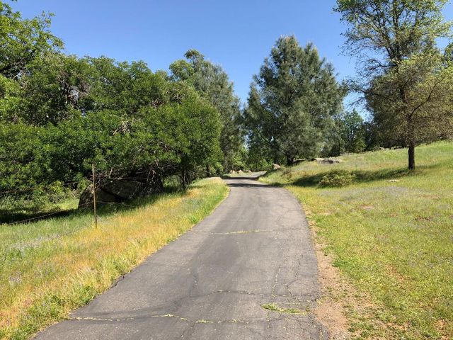 3266 Campbell Cir, Rescue, CA 95672