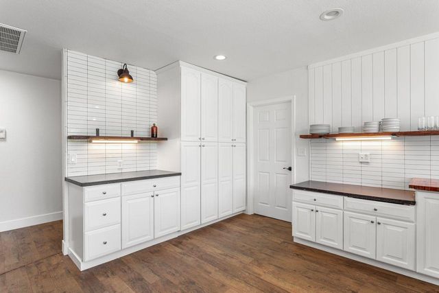 3266 Campbell Cir, Rescue, CA 95672
