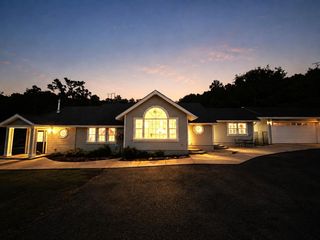 3266 Campbell Cir, Rescue, CA 95672