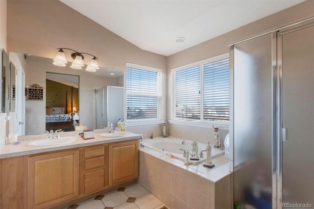 2430 S Fundy Circle, Aurora, CO 80013