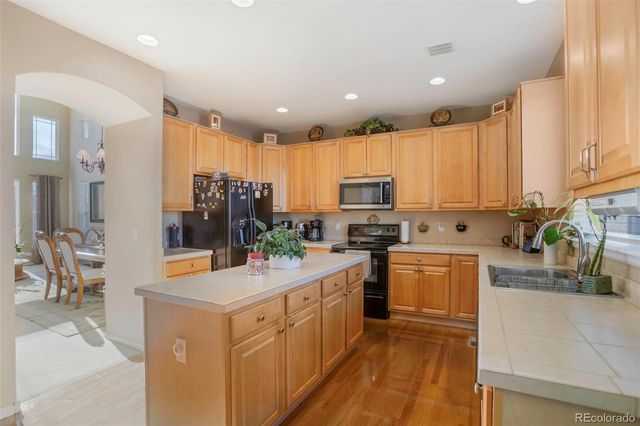 2430 S Fundy Circle, Aurora, CO 80013