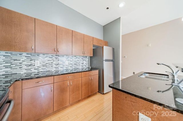 279 Mcdonald Avenue, Charlotte, NC 28203