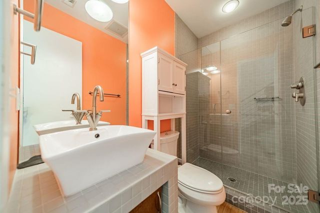 279 Mcdonald Avenue, Charlotte, NC 28203