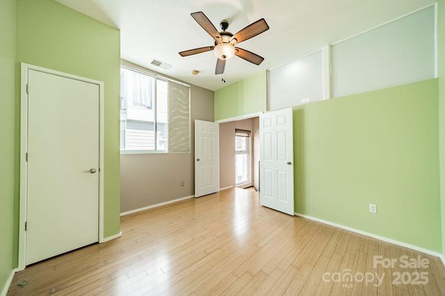 279 Mcdonald Avenue, Charlotte, NC 28203