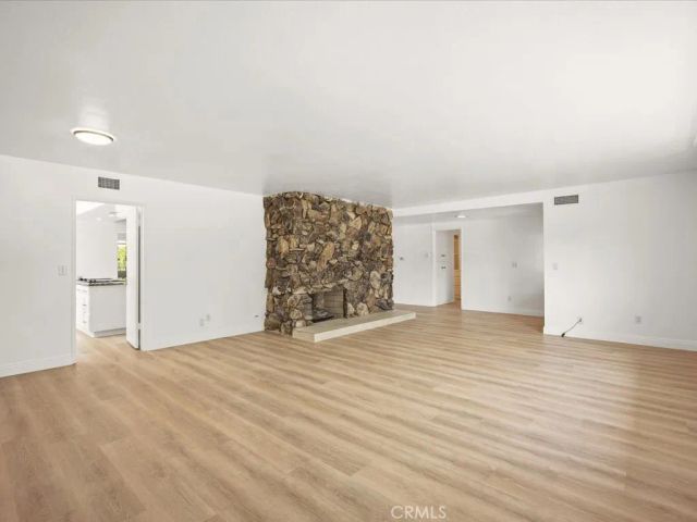 2285 N Indian Hill, Claremont, CA 91711