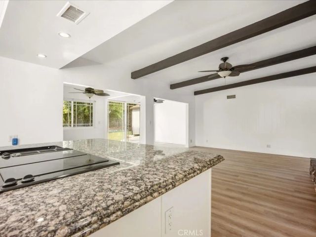2285 N Indian Hill, Claremont, CA 91711