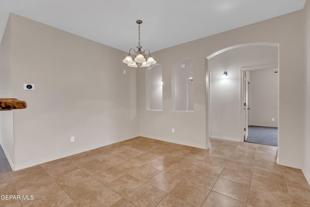 1629 SORA Way, El Paso, TX 79911