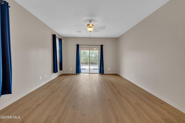 1629 SORA Way, El Paso, TX 79911