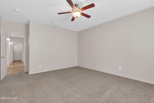 1629 SORA Way, El Paso, TX 79911