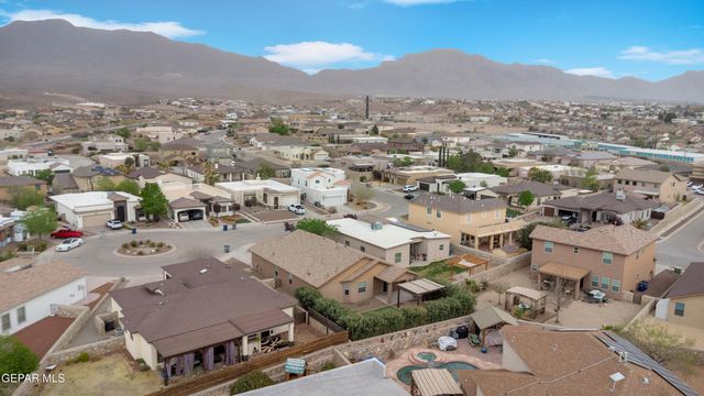 1629 SORA Way, El Paso, TX 79911