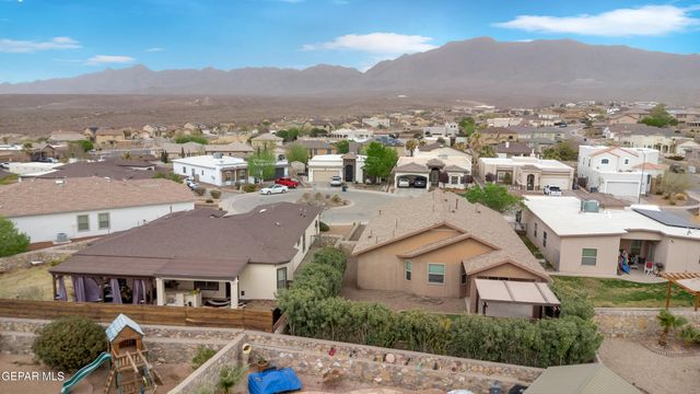 1629 SORA Way, El Paso, TX 79911