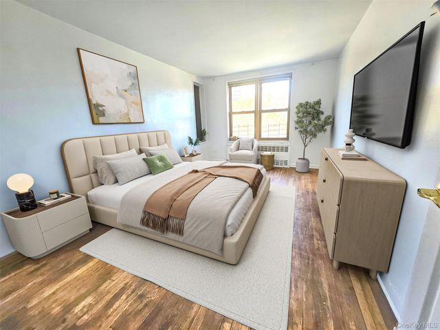 87-70 173 Street 6H, Jamaica, NY 11432