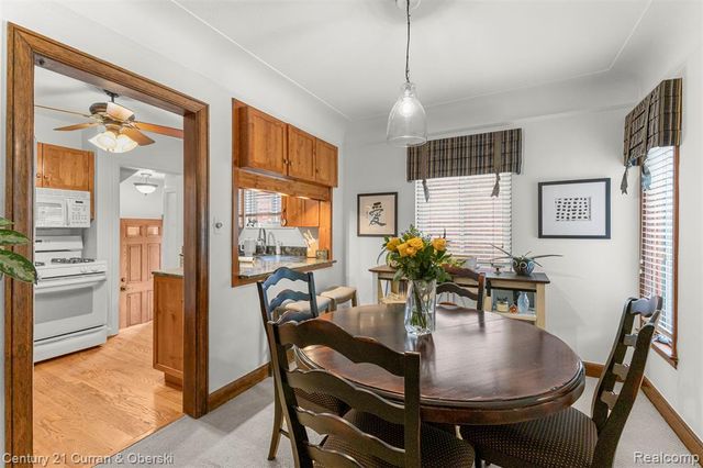 1817 N York Street, Dearborn, MI 48128