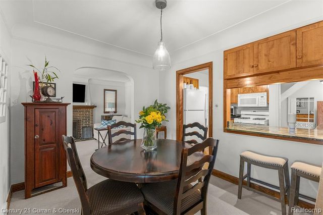 1817 N York Street, Dearborn, MI 48128