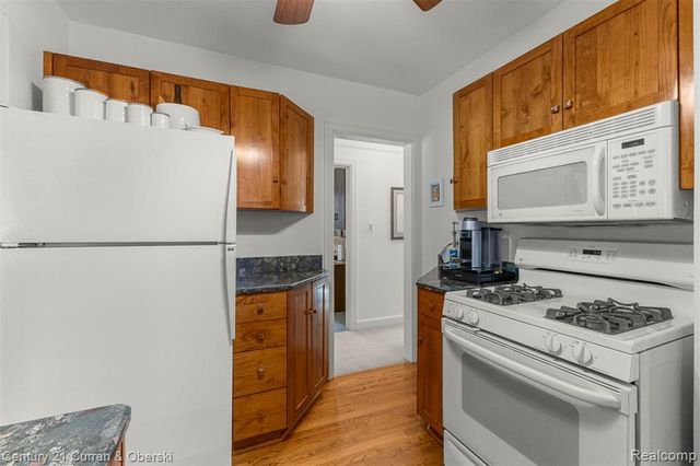 1817 N York Street, Dearborn, MI 48128