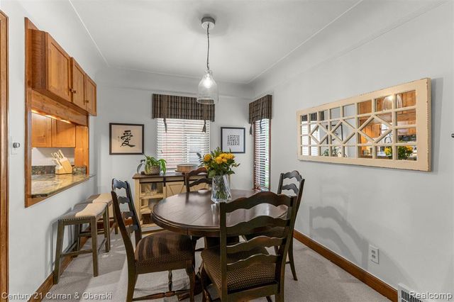 1817 N York Street, Dearborn, MI 48128