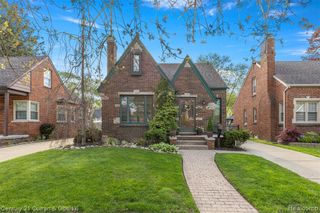 1817 N York Street, Dearborn, MI 48128