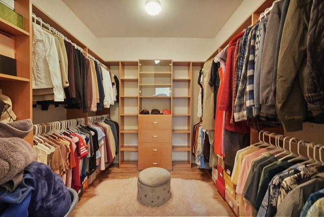 1051 Heartland Dr, Manteca, CA 95337