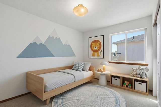 902 S Salish St, Airway Heights, WA 99224