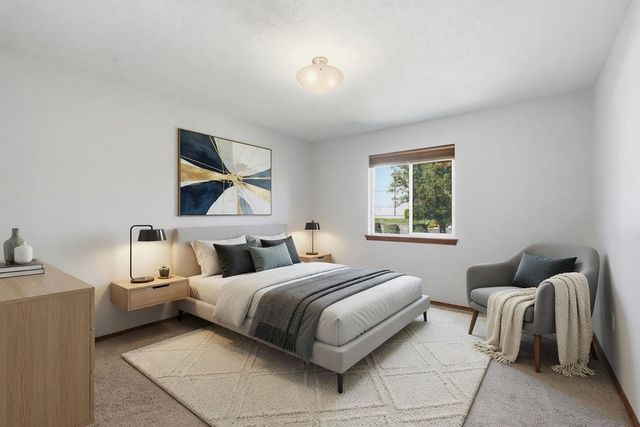 902 S Salish St, Airway Heights, WA 99224