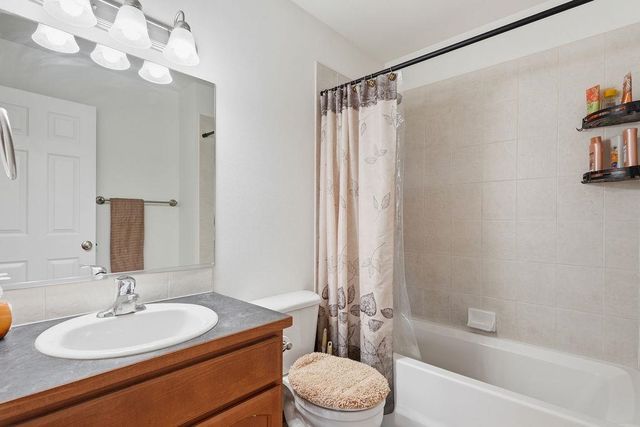 902 S Salish St, Airway Heights, WA 99224
