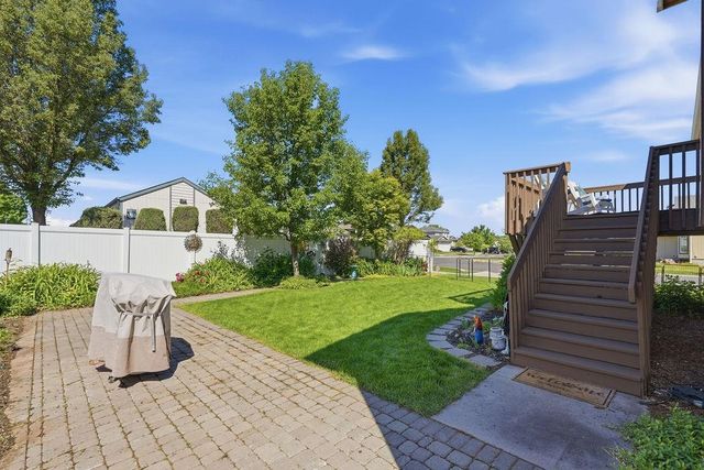 902 S Salish St, Airway Heights, WA 99224