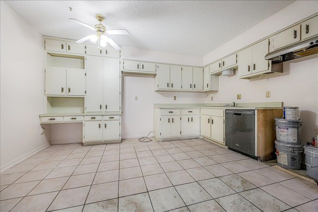 3655 Haughton Ln # 2, Memphis, TN 38128