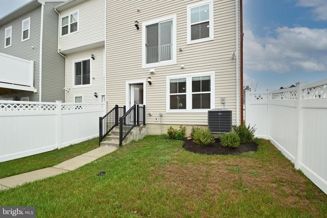 4107 CHARLES DICKENS DR, White Plains, MD 20695