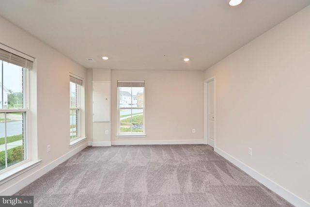 4107 CHARLES DICKENS DR, White Plains, MD 20695