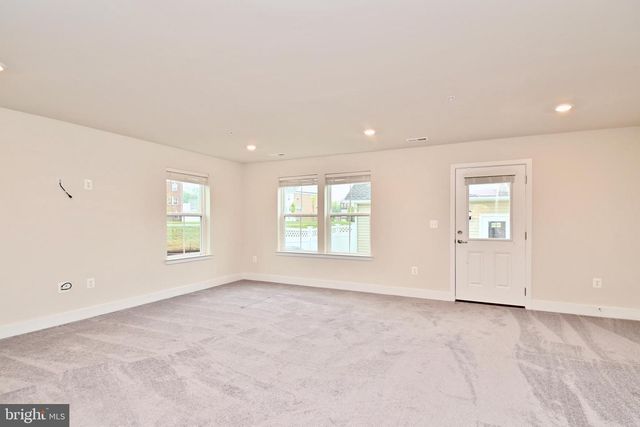 4107 CHARLES DICKENS DR, White Plains, MD 20695