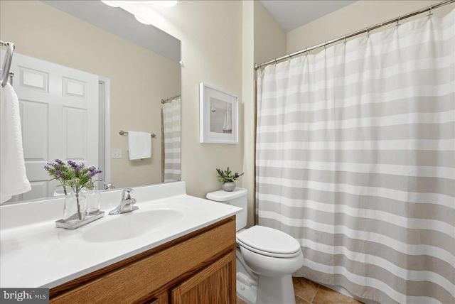 121 ELEVEN MOONS PL, Stephens City, VA 22655
