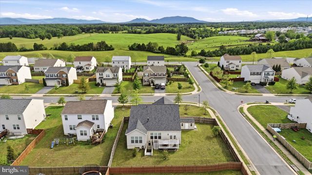 121 ELEVEN MOONS PL, Stephens City, VA 22655