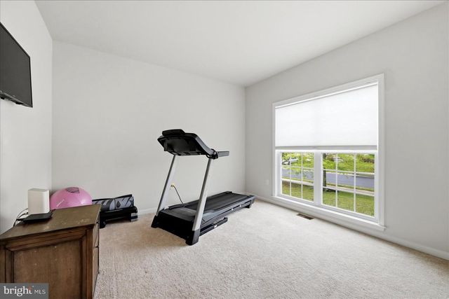 121 ELEVEN MOONS PL, Stephens City, VA 22655