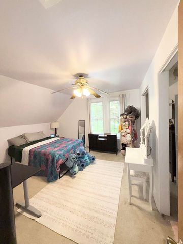 303 E Porter Avenue, Chesterton, IN 46304