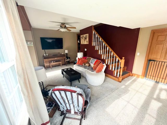 303 E Porter Avenue, Chesterton, IN 46304