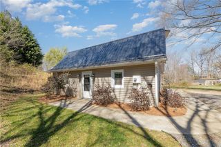 1832 Nc Highway 801, Advance, NC 27006