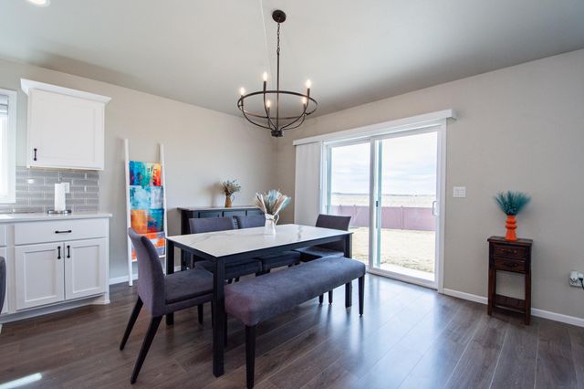 1142 Albert Court W, West Fargo, ND 58078